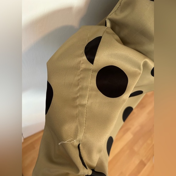 Big Polkadot Olive Pencil Dress - Picture 8 of 11